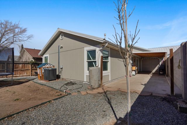 1959 Gomez Drive SW, Los Lunas, NM 87031