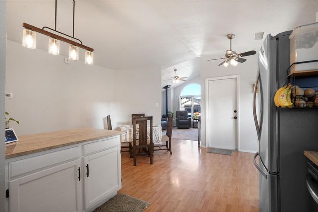 1959 Gomez Drive SW, Los Lunas, NM 87031