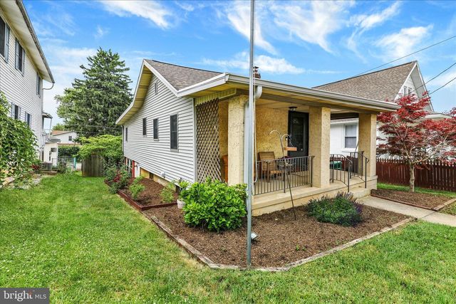 1027 COMMONWEALTH BLVD, Reading, PA 19607