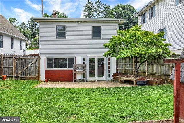 1027 COMMONWEALTH BLVD, Reading, PA 19607
