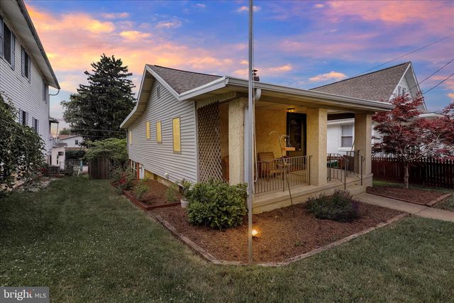 1027 COMMONWEALTH BLVD, Reading, PA 19607