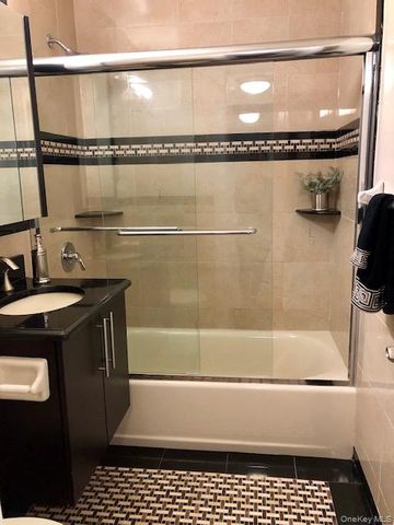 11 Country Club Drive E, Coram, NY 11727