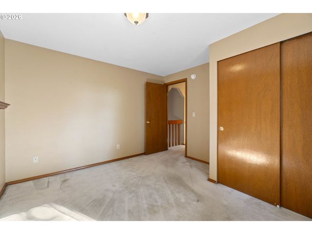 8414 Sw LANGTREE St, Portland, OR 97224
