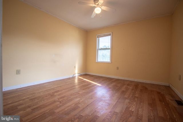 14 CREST AVE, Lancaster, PA 17602