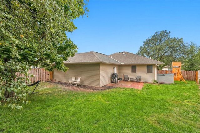 2710 TARA HILLS Street, Council Bluffs, IA 51503