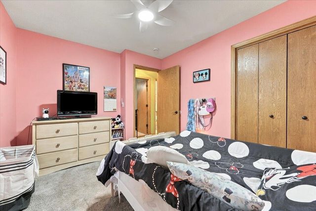 2710 TARA HILLS Street, Council Bluffs, IA 51503