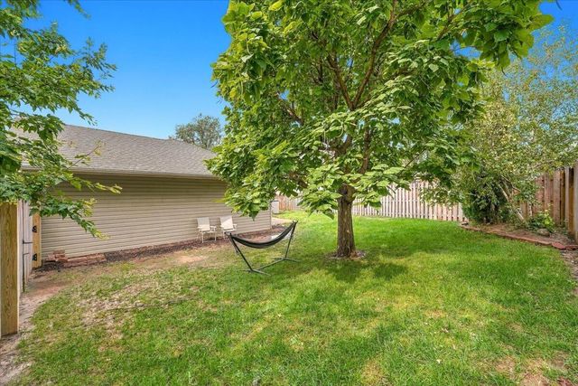 2710 TARA HILLS Street, Council Bluffs, IA 51503