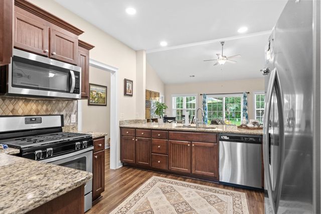 105 Barons Bluff Dr., Conway, SC 29526