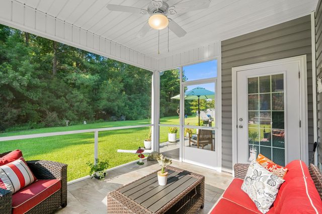 105 Barons Bluff Dr., Conway, SC 29526