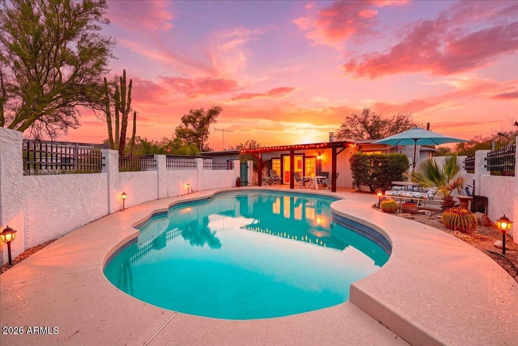 5054 E SUMMERSET Circle, Cave Creek, AZ 85331 — exterior