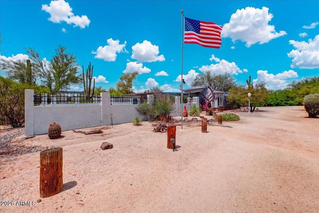 5054 E SUMMERSET Circle, Cave Creek, AZ 85331 — photo 2