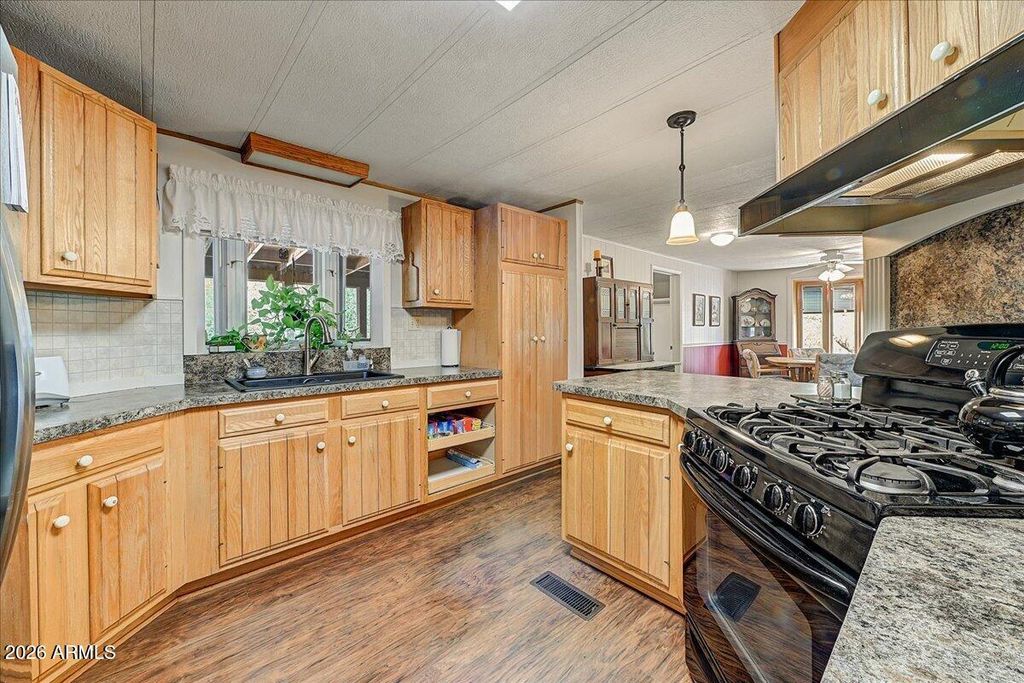 5054 E SUMMERSET Circle, Cave Creek, AZ 85331 — photo 5