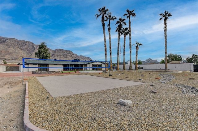 723 Spanish Drive, Las Vegas, NV 89110