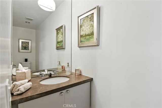 2203 3rd Street 1, Santa Monica, CA 90405