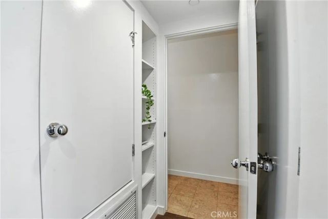 2203 3rd Street 1, Santa Monica, CA 90405