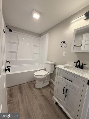 324 CEDAR ST, Millville, NJ 08332