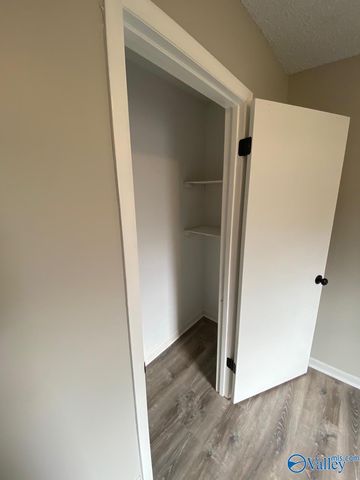 2432 Ells Road, Huntsville, AL 35803