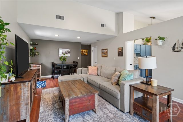 7340 Garfield Street, Savannah, GA 31406