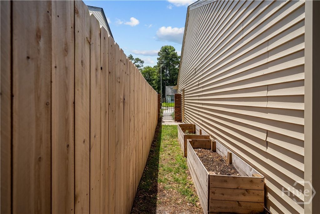 Image 34 of property listing at 7340 Garfield Street, Savannah, GA 31406