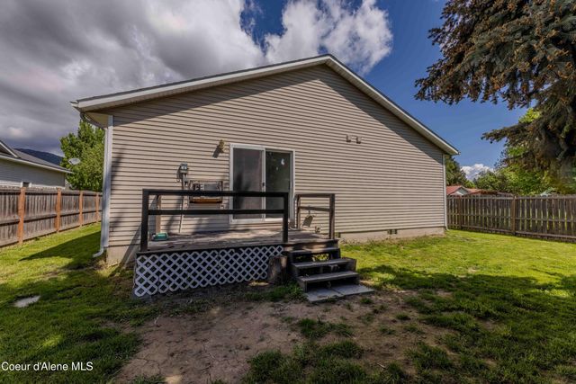 418 N Division Ave, Sandpoint, ID 83864