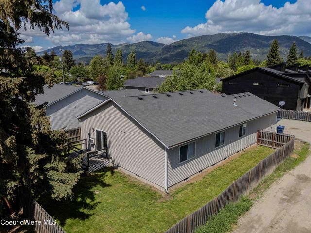 418 N Division Ave, Sandpoint, ID 83864
