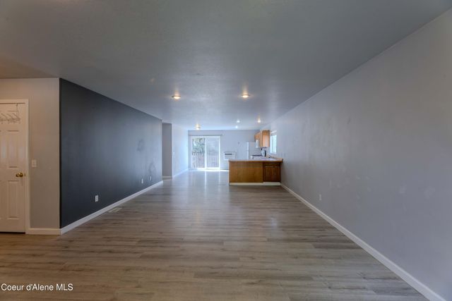 418 N Division Ave, Sandpoint, ID 83864