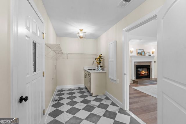 8294 Shelley Trail, Macon, GA 31220