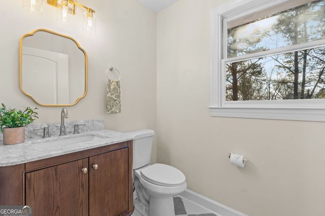 8294 Shelley Trail, Macon, GA 31220