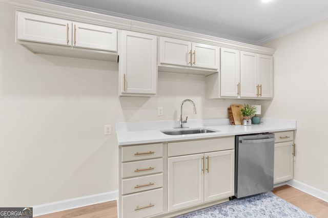 8294 Shelley Trail, Macon, GA 31220