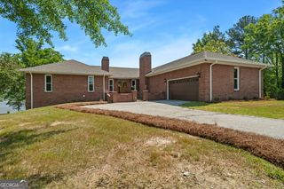 8294 Shelley Trail, Macon, GA 31220