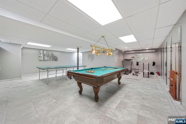 45 Holyoke Court, Wayne, NJ 07470