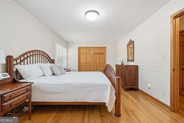 3140 Post Oak Tritt Road, Marietta, GA 30062