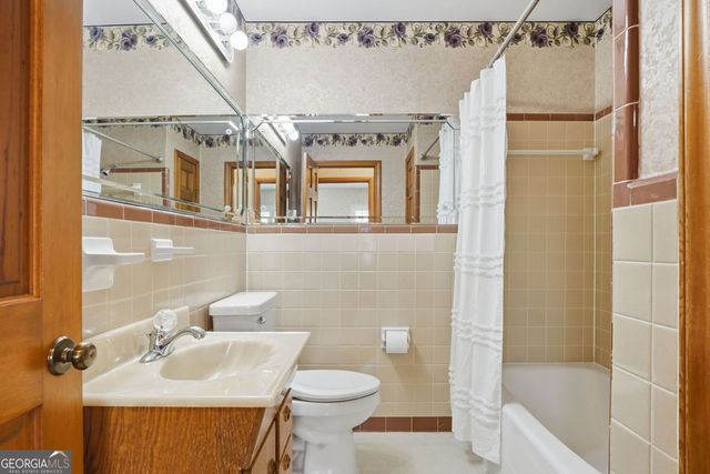 3140 Post Oak Tritt Road, Marietta, GA 30062