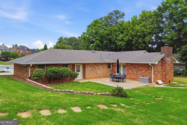 3140 Post Oak Tritt Road, Marietta, GA 30062