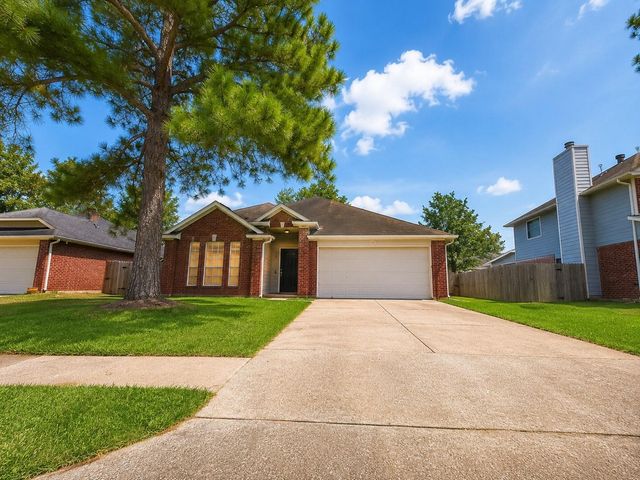 9423 Rippling Fields Dr, Houston, TX 77064