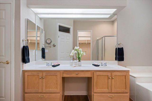 122 Dan Moody TRL, Georgetown, TX 78633