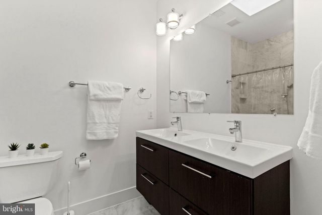 1928 1ST ST NE, Washington, DC 20002