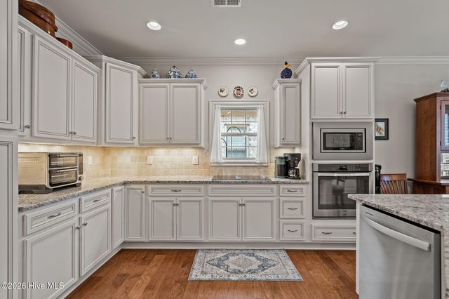432 Motts Forest Road, Wilmington, NC 28412