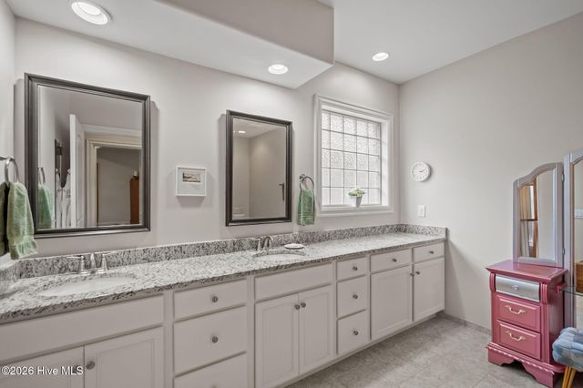 432 Motts Forest Road, Wilmington, NC 28412