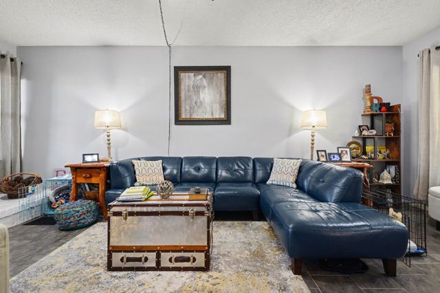 9446 Chimney Corner Lane, Dallas, TX 75243