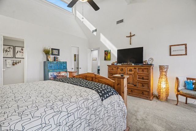 9446 Chimney Corner Lane, Dallas, TX 75243