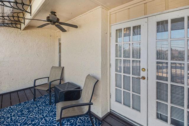 9446 Chimney Corner Lane, Dallas, TX 75243