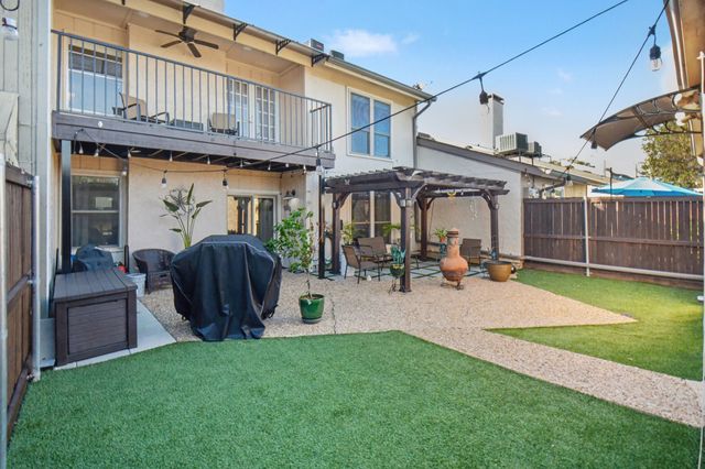 9446 Chimney Corner Lane, Dallas, TX 75243