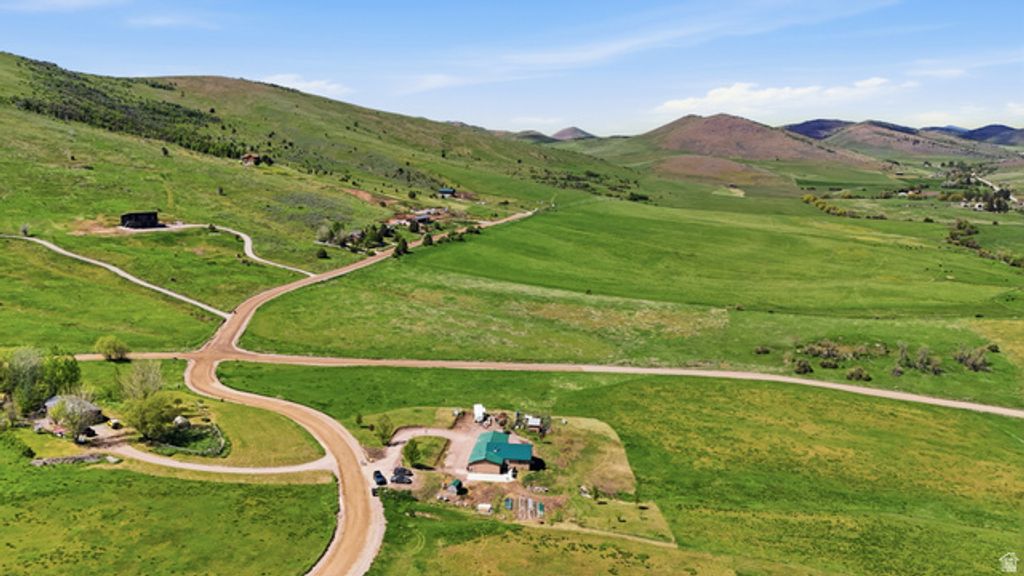 Image 16 of property listing at 8096 N VALLEY VIEW HTS, Preston, ID 83263