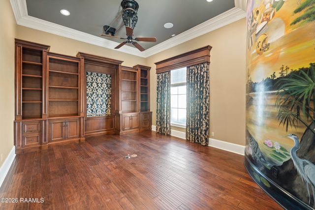 208 Saddleback Circle, Youngsville, LA 70592