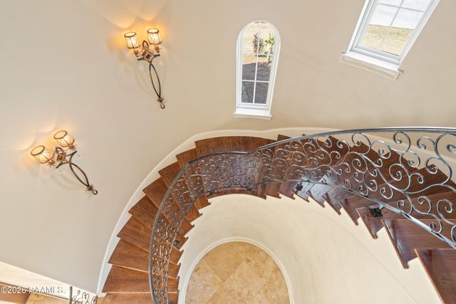 208 Saddleback Circle, Youngsville, LA 70592