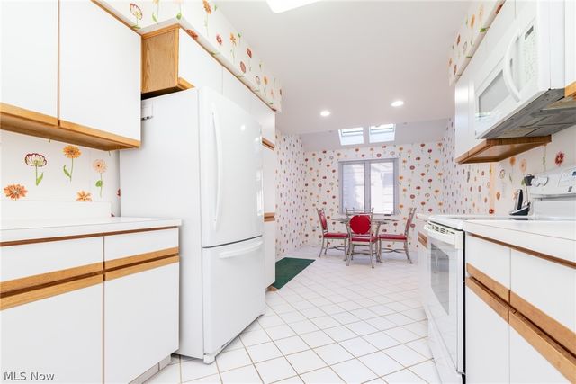 4 Chelsea Court, Beachwood, OH 44122