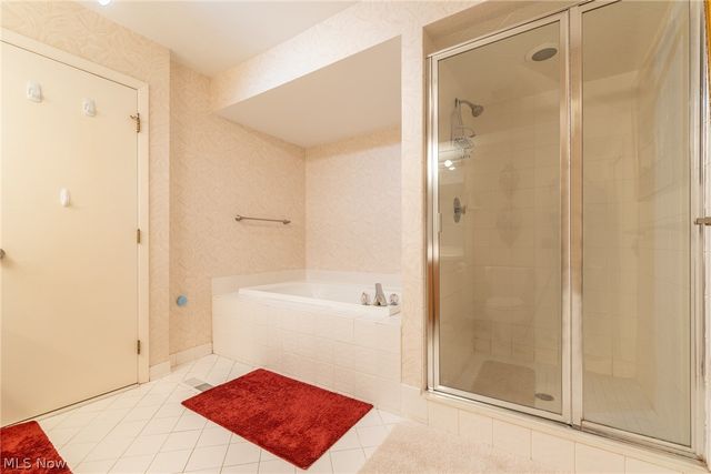 4 Chelsea Court, Beachwood, OH 44122