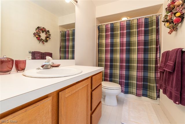 4 Chelsea Court, Beachwood, OH 44122