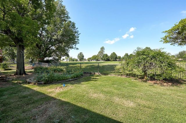 12801 Green Valley Drive, Oklahoma City, OK 73120